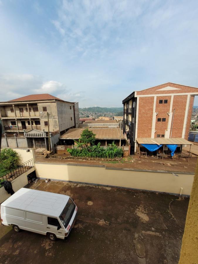 阿尔缇特尔酒店 Bafoussam 外观 照片