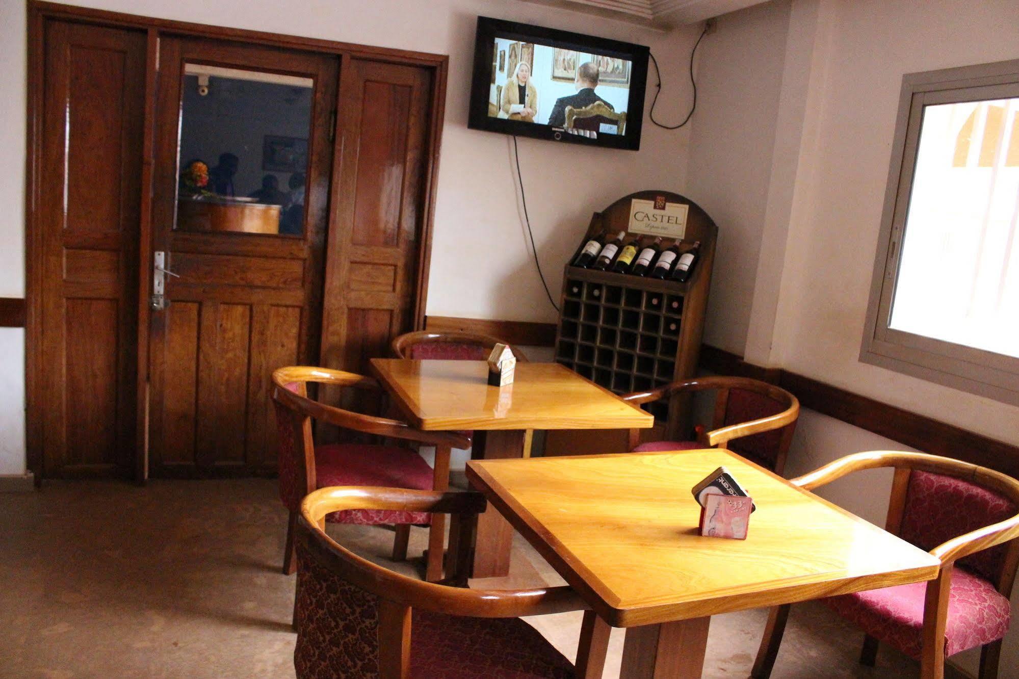 阿尔缇特尔酒店 Bafoussam 外观 照片